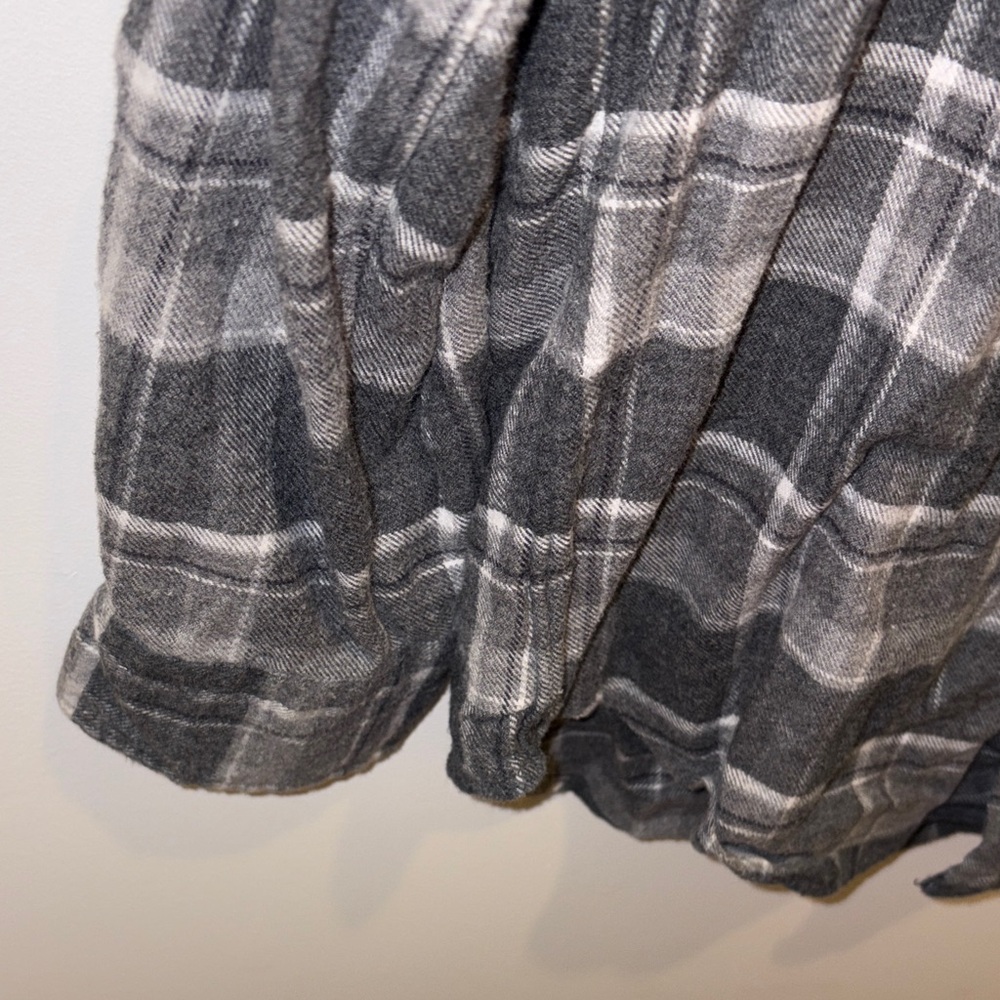 Polo by Ralph Lauren Men's Black and Gray Plaid Shirt - Picture 5 of 7